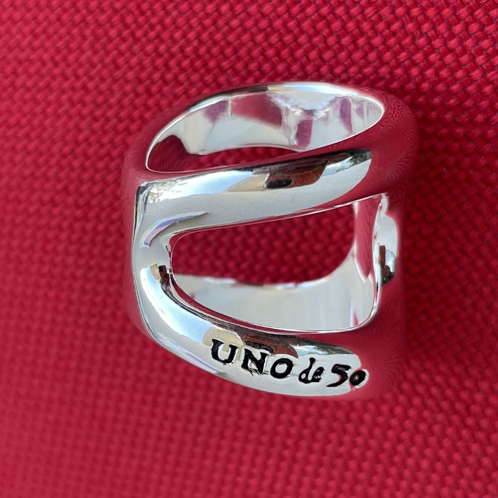 UNO de 50 Ring • The One •  Silver •  Size 6 - Picture 10 of 16